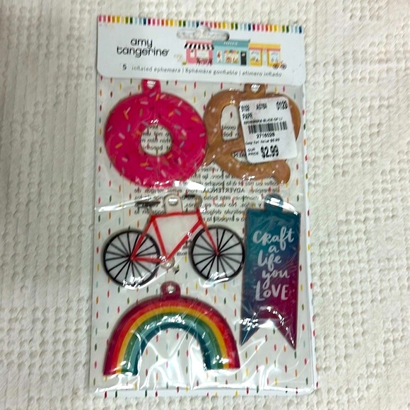 Amy Tangerine new old stock inflated ephemera 5 pieces - Picture 5 of 5